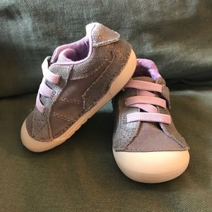 Toddler girl sneakers